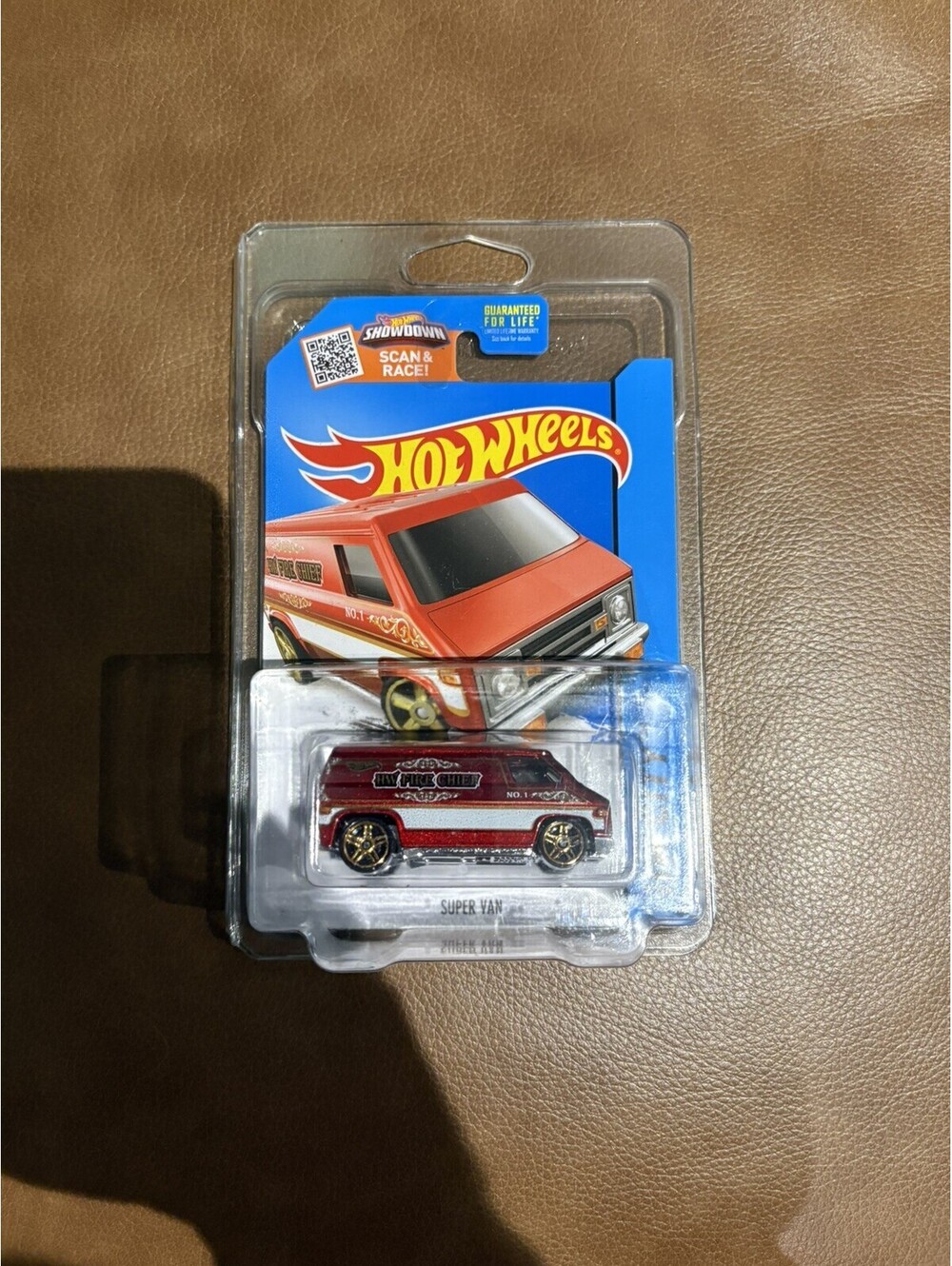 Hot Wheels HW Fire Chief Super Van ships in protector